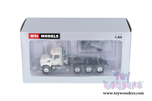 WSI Models - Mack Granite 8X4 4 Axle Truck (1/50 scale diecast model car, White) 33-2018