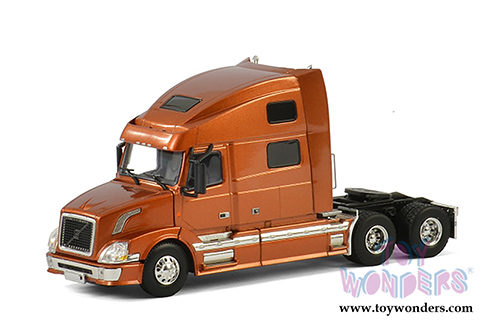 WSI Models - Volvo VN 780 6x4 3 Axle Truck (1/50 scale diecast model car, Bronze) 33-2031