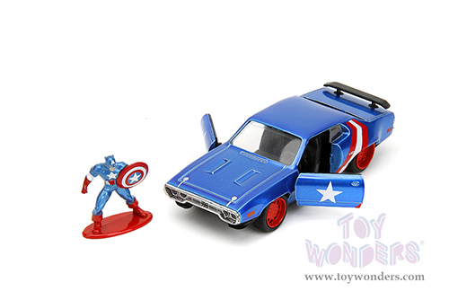 Jada Toys - Hollywood Rides | Marvel Avengers Plymouth GTX with Captain America Diecast Figure (1972, 1/32 scale diecast model car, Blue/Red and White Stripes) 33081