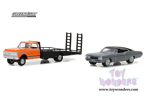 Greenlight - Heavy Duty Trucks Series 12 (1/64 scale diecast model car, Asstd.) 33120/48