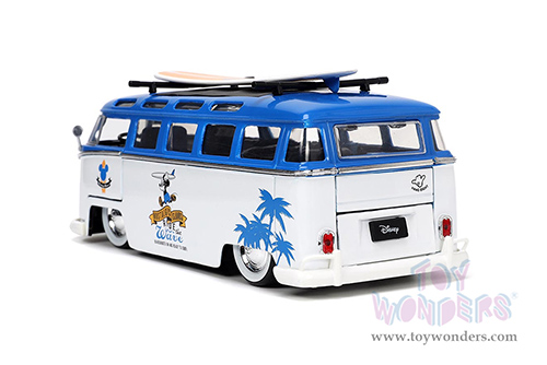 Jada Toys - Volkswagen T1 Bus with Surfboard and Mickey Mouse Diecast Figure (1/24, diecast model car, Blue/White) 33179