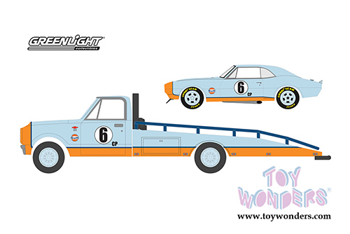 Greenlight - Heavy Duty Trucks Series 18 | Chevrolet&reg; C-30 Ramp Truck and Chevrolet&reg; Camaro&reg; #6 Gulf Oil (1967, 1/64 scale diecast model car, Light Blue/Orange) 33180A/48