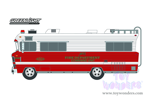 Greenlight - Heavy Duty Trucks Series 22 | Winnebago Chieftain "Joliet Fire Department Command Unit" (Illinois). (1973, 1/64 scale diecast model car, White/Red) 33220A/48