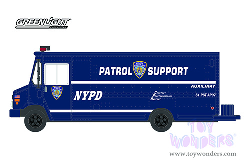 Greenlight - Heavy Duty Trucks Series 22 | Step Van Auxiliary Patrol Support "New York City Police Department" (NYPD) (2019, 1/64 scale diecast model car, Dark Blue) 33220C/48