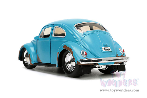 Jada Toys Hollywood Rides - "Lilo and Stitch" Volkswagen Beetle (Weathered) with Stitch Diecast Figurine (1/32 scale diecast model car, Matte Blue) 33251