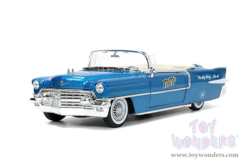 Jada Toys - Hollywood Rides | Cadillac&reg; Eldorado Convertible with Blue M&M's Diecast Figure (1956, 1/24, diecast model car, Blue) 33726