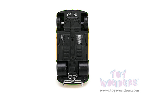 Jada Toys - Hollywood Rides | Volkswagen Drag Beetle with Michelangelo Diecast Figure "Teenage Mutant Ninja Turtles" (1959, 1/24, diecast model car, Green/Yellow) 33741