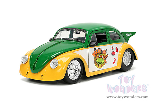 Jada Toys - Hollywood Rides | Volkswagen Drag Beetle with Michelangelo Diecast Figure "Teenage Mutant Ninja Turtles" (1959, 1/24, diecast model car, Green/Yellow) 33741
