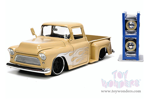 Jada Toys Just Trucks - Chevrolet&reg; Pickup and Extra Wheels (1955, 1/24 scale diecast model car, Tan/White Flames) 34024