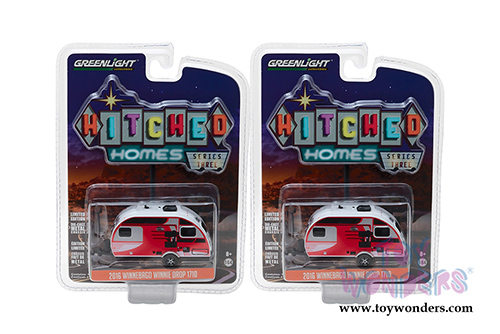 Greenlight - Hitched Homes Series 3 | Winnebago Winnie Drop 1710 (2016, 1/64 scale diecast model car, White/Red) 34030D/48