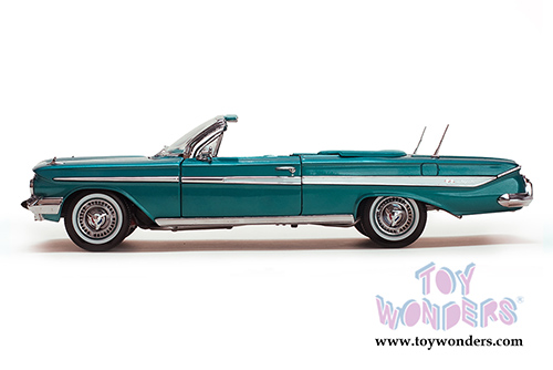 Sun Star USA - Chevy Impala Convertible (1961, 1/18 scale diecast model car, Twilight Turquoise) 3407