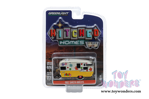 Greenlight - Hitched Homes Series 8 (1/64 scale diecast model car, Asstd.) 34080/48