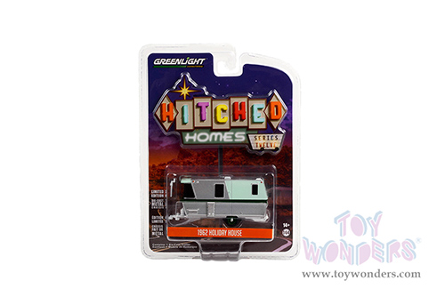 Greenlight - Hitched Homes Series 12 | Holiday House Travel Trailer (1962, 1/64 scale diecast model car, Silver and Mint Green with Dark Green Stripes) 34120A/48