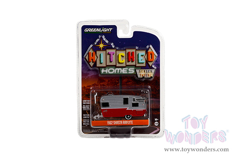 Greenlight - Hitched Homes Series 12 | Shasta Airflyte Travel Trailer (1962, 1/64 scale diecast model car, Polished Aluminum and Red) 34120F/48