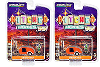 Greenlight - Hitched Homes Series 13 | Teardrop Trailer with Backpacker Figure (1/64 scale diecast model car, Bright Orange/Silver) 34130F/48