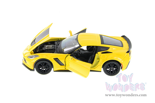 Showcasts® Collectibles - Chevrolet® Corvette® Z06 Hardtop (2015, 1/24 scale diecast model car, Asstd.) 37133 MAP: $19.99 