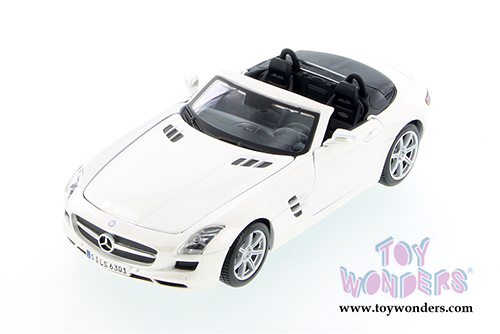 Showcasts Collectibles - Mercedes-Benz AMG (SLS/GT) Assortment  (1/24 scale diecast model car, Asstd.) 34134/72