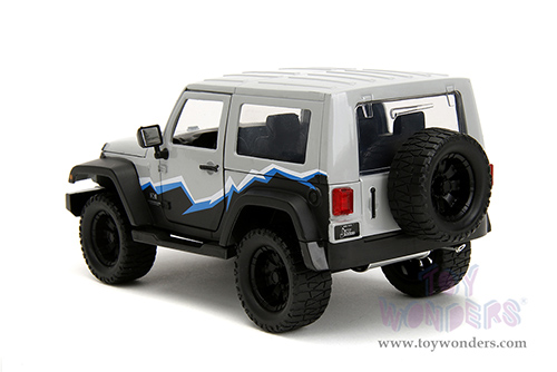 Jada Toys Just Trucks - Jeep® Wrangler with Extra Wheels (2007, 1/24 scale diecast model car, Light Gray/Black) 34194