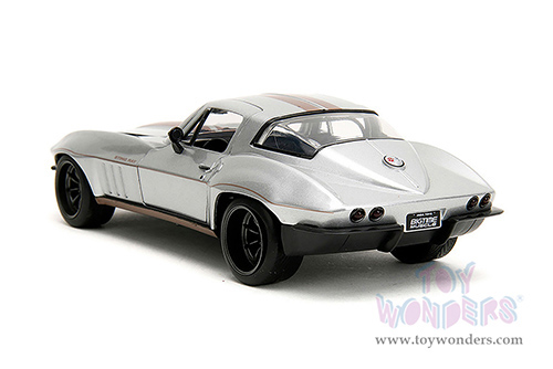 Jada Toys Bigtime Muscle - Chevrolet® Corvette® Hardtop (1966, 1/24 scale diecast model car, Silver/Bronze stripes) 34208/4