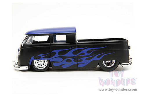 Jada Toys - Volkswagen Bus "Punch Buggy" Pickup Truck (1963, 1/24 scale diecast model car, Matte Black/Blue Top/Blue flames) 34232/4