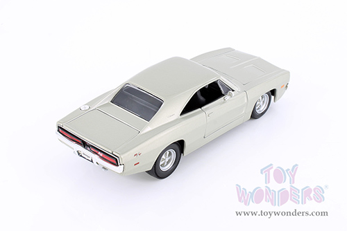 Showcasts® Collectibles - Dodge Charger R/T Hardtop (1969, 1/25 scale diecast model car, Asstd.) 34256 MAP: $19.99