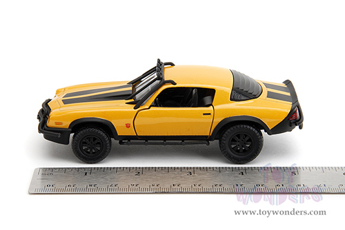 Jada Toys - Hollywood Rides | TRANSFORMERS 7 Chevrolet&reg; Camaro&reg; Bumblebee (1977, 1/32, diecast model car, Yellow/Black stripes) 34258/24
