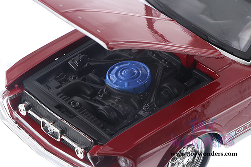 Showcasts Collectibles - Ford Mustang GT-500 Hard Top (1967, 1/24 scale diecast model car, Asstd.) 34260/2