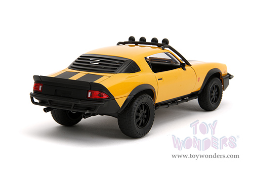 Jada Toys - Hollywood Rides | TRANSFORMERS 7 Chevrolet® Camaro® Bumblebee with Transformers Diecast Statue (1977, 1/24, diecast model car, Yellow/Black stripes) 34263/4