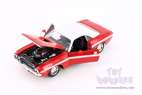 Showcasts® Collectibles - Dodge Challenger R/T Coupe Soft Top (1970, 1/24 scale diecast model car, Red) 34263 MAP: $19.99