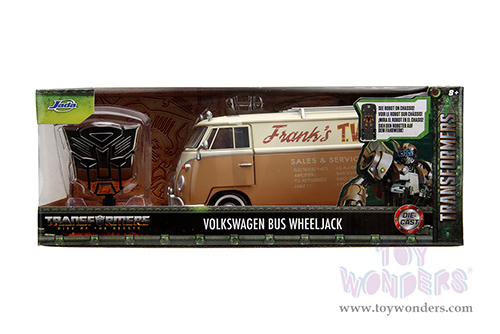Jada Toys - Hollywood Rides | TRANSFORMERS 7 Volkswagen Bus WheelJack with Transformers Diecast Statue (1/24, diecast model car, Beige/Cream) 34264/4