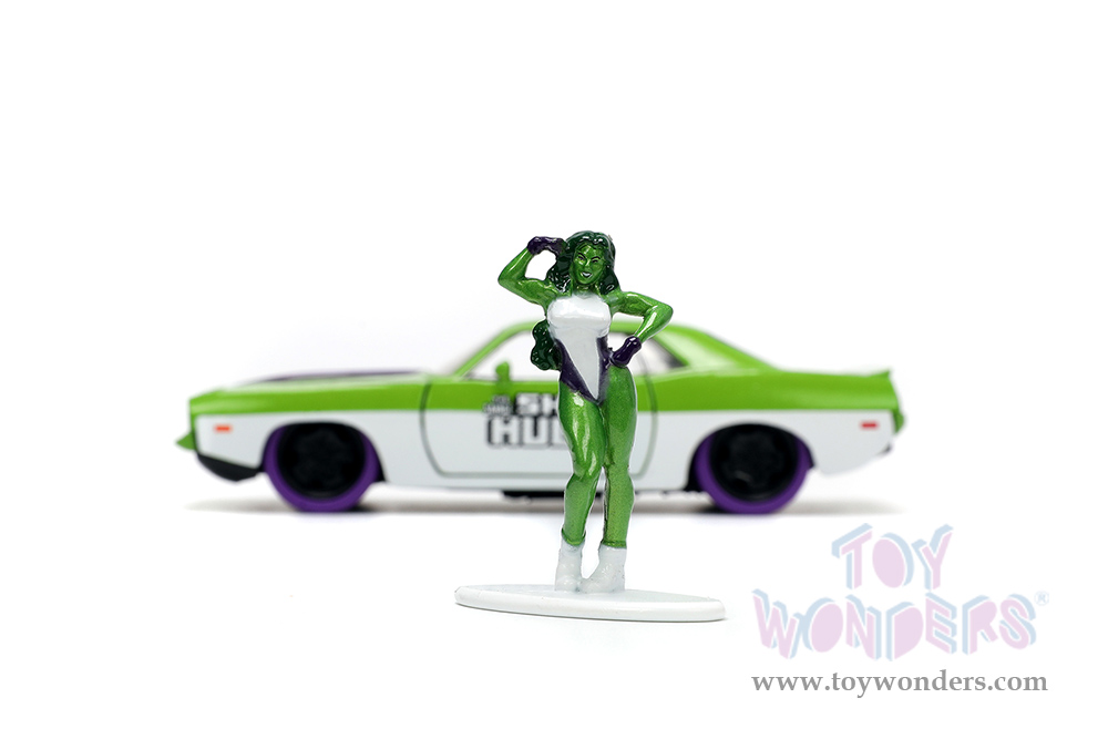 1973 Plymouth Barracuda with She-Hulk Figure, She-Hulk - Jada Toys 34273 -  1/32 Scale Diecast Car 