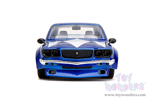 Jada Toys - Hollywood Rides | Power Rangers Mazda RX-3 with Blue Ranger Diecast Figurine (1974, 1/24, diecast model car, Candy Blue) 34389