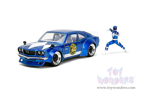 Jada Toys - Hollywood Rides | Power Rangers Mazda RX-3 with Blue Ranger Diecast Figurine (1974, 1/24, diecast model car, Candy Blue) 34389