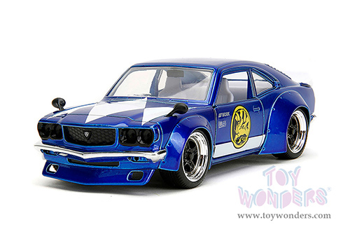 Jada Toys - Hollywood Rides | Power Rangers Mazda RX-3 with Blue Ranger Diecast Figurine (1974, 1/24, diecast model car, Candy Blue) 34389