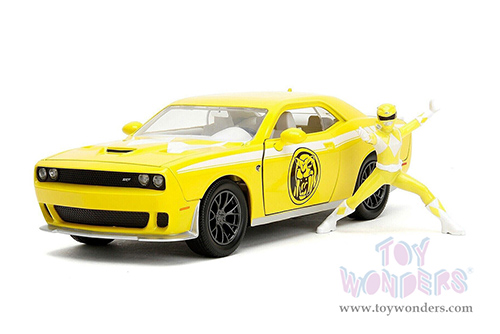 Jada Toys - Hollywood Rides | Power Rangers Dodge Challenger SRT Hellcat with Yellow Ranger Diecast Figurine (2015, 1/24, diecast model car, Yellow) 34392