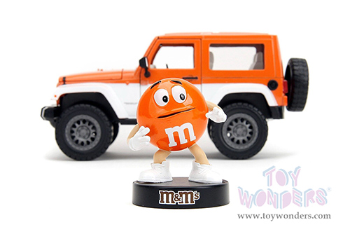 Jada Toys - Hollywood Rides | Jeep® Wrangler with Orange M&M's Diecast Figure (2017, 1/24 diecast model car, Orange/White) 34401