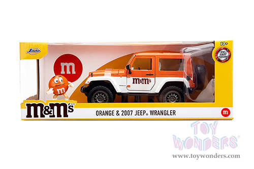 Jada Toys - Hollywood Rides | Jeep® Wrangler with Orange M&M's Diecast Figure (2017, 1/24 diecast model car, Orange/White) 34401