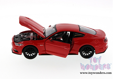 Showcasts Collectibles - Ford Mustang Hardtop (2015, 1/24 scale diecast model car, Asstd.) 34508