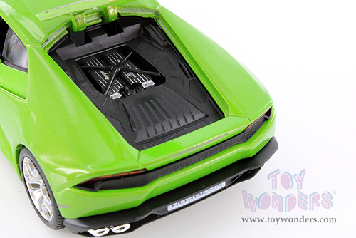 Showcasts® Collectibles - Lamborghini Huracán Coupé (1/24 scale diecast model car, Asstd.) 37509 MAP: $19.99