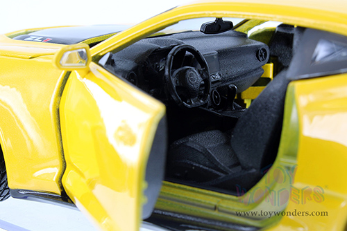 Showcasts® Collectibles - Chevrolet® Camaro® ZL1 Hardtop (2017, 1/24 scale diecast model car, Asstd.) 34512 MAP: $19.99