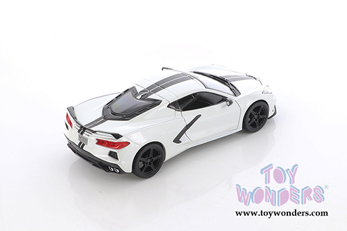Showcasts Collectibles - Chevrolet&reg; Corvette&reg; Stingray Coupe Z51 (2020, 1/24 scale diecast model car, Asstd.) 34527D4