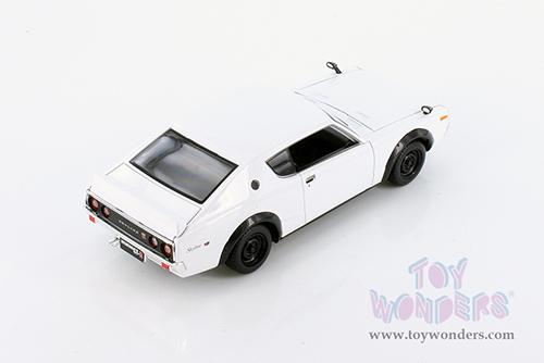 Showcasts Collectibles - Nissan Skyline 2000 GT-R KPGC110 Hardtop (1973, 1/24 scale diecast model car, White) 34528