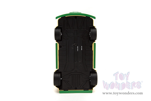 Jada Toys - Hollywood Rides | Party Wagon with Donatello Diecast Figure "Teenage Mutant Ninja Turtles" (1/24, diecast model car, Green/Beige) 34529