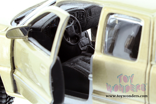 Showcasts Collectibles - Chevy&reg; Silverado Pickup Truck (1/27 scale diecast model car, Asstd.) 34941/2