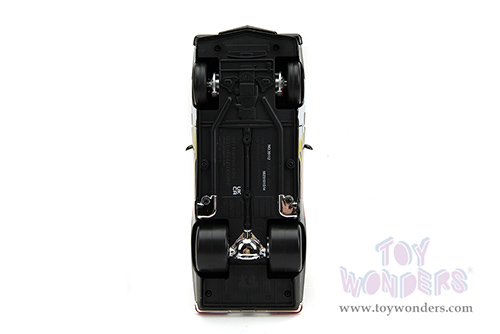 Jada Toys Bigtime Muscle - Pontiac® GTO® Judge Hardtop (1971, 1/24 scale diecast model car, Black with Flames) 35022