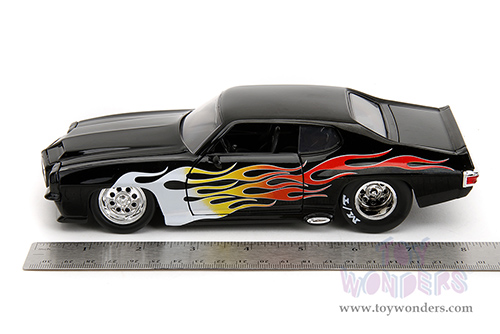Jada Toys Bigtime Muscle - Pontiac® GTO® Judge Hardtop (1971, 1/24 scale diecast model car, Black with Flames) 35022
