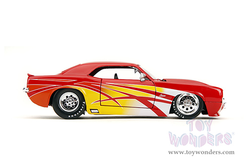 Jada Toys Bigtime Muscle - Chevrolet® Camaro® Hardtop (1969, 1/24 scale diecast model car, Red) 35029