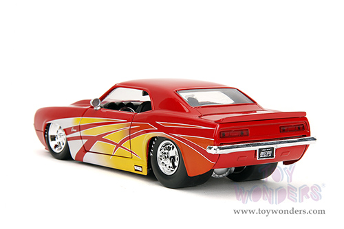 Jada Toys Bigtime Muscle - Chevrolet® Camaro® Hardtop (1969, 1/24 scale diecast model car, Red) 35029