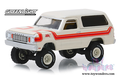 Greenlight - All Terrain Series 8 Assortment (1/64 scale diecast model car, Asstd.) 35130/48