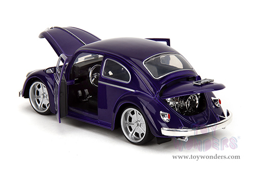 Jada Toys - Hollywood Rides | Volkswagen Beetle with Wednesday Addams and Thing Diecast Figures (1/24, diecast model car, Purple) 35131
